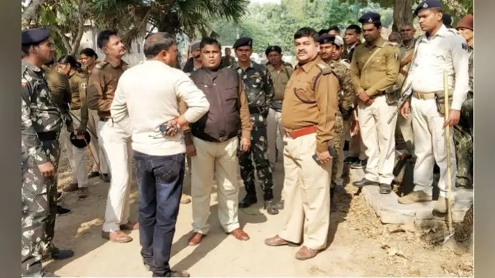 जहानाबाद : दो गुटों में मारपीट सुलझाने गयी पुलिस टीम पर हमला, थानेदार समेत चार पुलिसकर्मी घायल, फायरिंग कर पुलिस ने बचायी जान