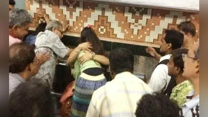 Kolkata Metro : ड्राइवर गेट खोल देता, तो बिछ जातीं लाशें, ट्रेन में थे 1700 से ज्यादा यात्री