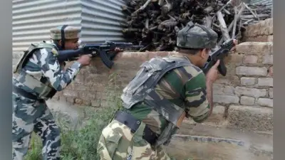 सर्च ऑपरेशन के दौरान दक्षिण कश्मीर के पुलवामा में जिले में सुरक्षा बलों के साथ मुठभेड़ में चार आतंकी ढेर