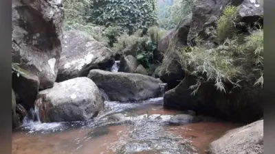 Picnic Spot : छोटे-बड़े झरने और जलप्रपात का क्षेत्र है बड़कागांव