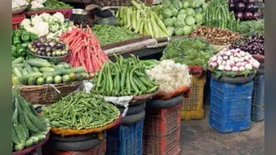 Coronavirus In Ranchi : रांची के सब्जी मंडियों में भीड़ को काबू करने के लिए 2000 पुलिसकर्मी होंगे तैनात, पालन नहीं करने वालों पर पड़ेंगे डंडे