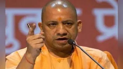 Lockdown 3.0 : सीएम योगी का अधिकारियों को निर्देश, असुरक्षित वाहनों से सवारी ढोने वालों के खिलाफ हो सख्त कार्रवाई