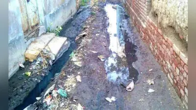 सफाई अधूरी और मॉनसून ने दी दस्तक, लोगों की बढ़ जाती है परेशानी