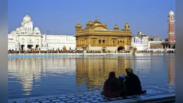 अमृतसर: स्वर्ण मंदिर में होने वाली ‘गुरबानी’ को लेकर पंजाब सरकार का बड़ा फैसला, अब होगा नि:शुल्क प्रसारण