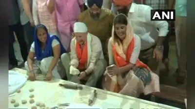 #NikkiHaley अमेरिकी डिप्लोमेट निकी हेली मंदिर, मसजिद व गुरुद्वारा गयीं, लंगर भी बनाया
