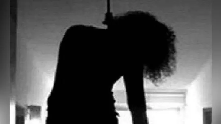 गया : होटल के कमरे में फंदे से लटकी मिली दिल्ली की युवती
