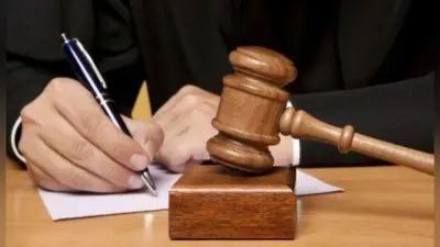 पड़ोसी राज्यों से आनेवाले एंबुलेन्स पर राज्य सरकार के आदेश पर तेलंगाना हाई कोर्ट ने लगायी रोक