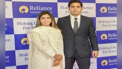 रिलायंस का ‘मानसून हंगामा”, 501 रुपये में ले जाइए पुराने फीचर फोन के बदले नया जियोफोन