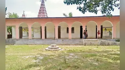 कुव्यवस्था: ऐसा स्कूल जहां 6 साल में एक भी छात्र का नामांकन नहीं