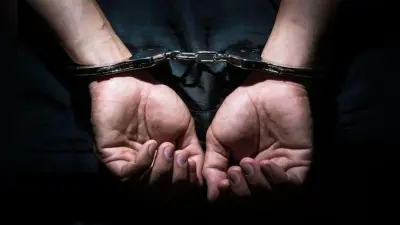 गिरिडीह : नक्सलियों के चार बंकर ध्वस्त, एक गिरफ्तार