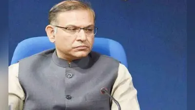 42 पूर्व नौकरशाहों ने जयन्त सिन्हा को मंत्रिमंडल से हटाये जाने की मांग की