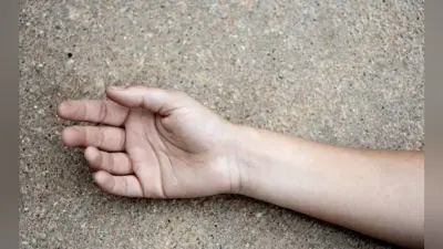 पतरातू : पानी भरे गड्ढे में डूबने से बच्चे की मौत, पिता को हत्या की आशंका