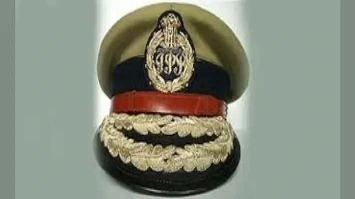उत्तरप्रदेश : पुलिस के ट्रांसफर के मामले में फिर शुरू हुआ आइएएस व आइपीएस के बीच विवाद