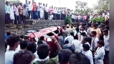 कर्नाटक : बच्चा चोरी के संदेह में इंजीनियर की पीट-पीटकर हत्या, व्हाट्सएप ग्रुप के एडमिन समेत 32 गिरफ्तार