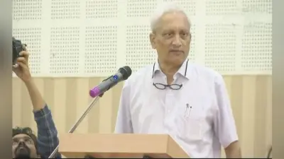 बोले मनोहर पर्रिकर- क्या राहुल गांधी को भी सर्जिकल स्ट्राइक के लिए ले जाना चाहिए था ?