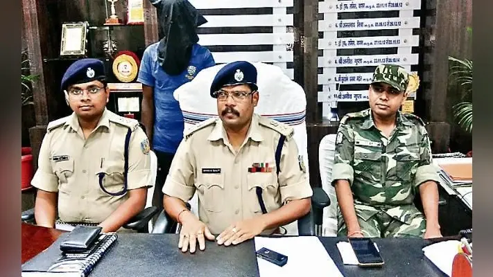 कोचांग गैंगरेप का आरोपी जोनास मुंडू गिरफ्तार, पत्थलगड़ी नेताओं के उकसाने पर दिया था घटना को अंजाम