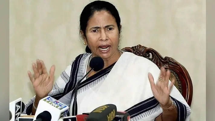 सिलीगुड़ी : मुख्यमंत्री ममता बनर्जी के निर्देश पर, जमीन माफिया के खिलाफ पुलिस ने शुरू की कार्रवाई
