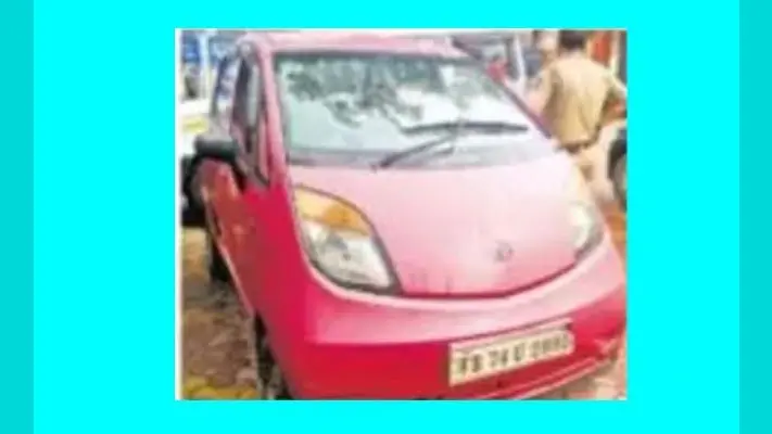 सिलीगुड़ी जिला अस्पताल में लावारिस कार से हड़कंप