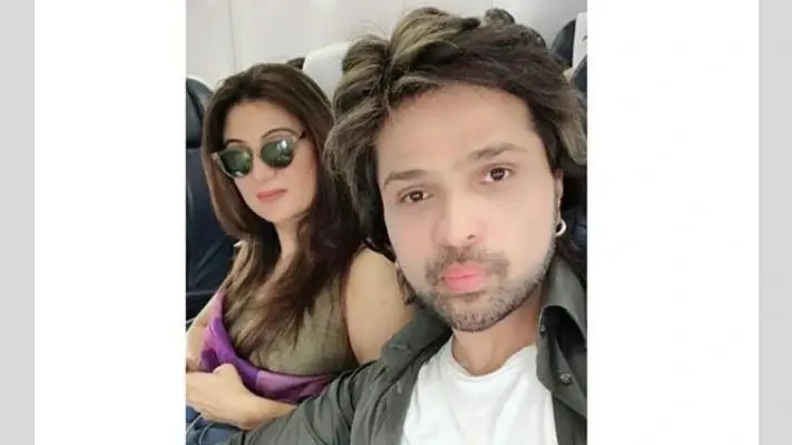 बर्थडे : इस वजह से टूटी थी हिमेश रेशमिया की पहली शादी, फिर इस अभिनेत्री का थामा हाथ…