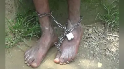मध्यप्रदेश में 22 साल से खूंटे से बंधा है एक शख्स, जानें क्या है वजह…!
