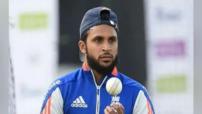 आदिल राशिद को भारत के खिलाफ पहले टेस्ट में शामिल किये जाने का इयान बाथम ने किया समर्थन