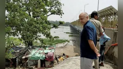 यमुना का जलस्तर बढ़ा, पुराने पुल पर यातायात बंद