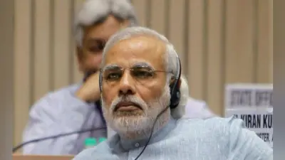 प्रधानमंत्री मोदी ने फोन पर इमरान खान को जीत की बधाई दी