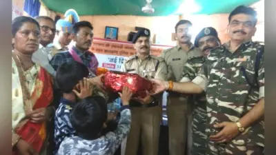 लातेहार में टीपीसी के सब जोनल कमांडर ब्रह्मदेव गंझू ने किया आत्मसमर्पण
