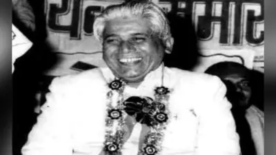आज शिवमंगल सिंह सुमन का जन्मदिन, वाजपेयी के हैं प्रिय, कुमार विश्वास ने यूं किया याद
