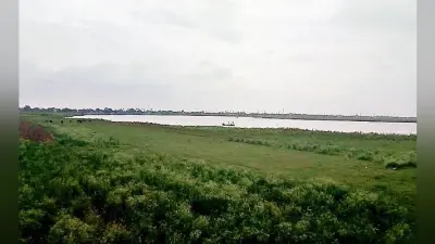 मोकामा : अथमलगोला प्रखंड की पंचायत का मामला, तीन वार्ड गंगा में विलीन, फिर भी चल रहीं योजनाएं