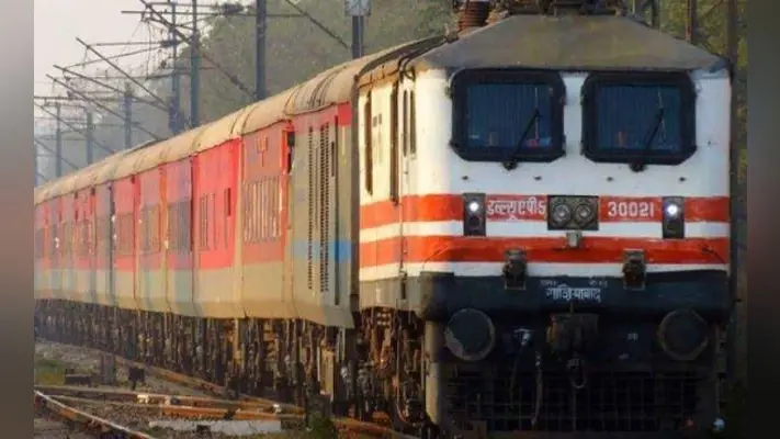आज बिहार आयेंगे 50 हजार से ज्यादा प्रवासी, राजधानी एक्सप्रेस से आनेवाले यात्रियों को नहीं किया जायेगा क्वॉरेंटिन