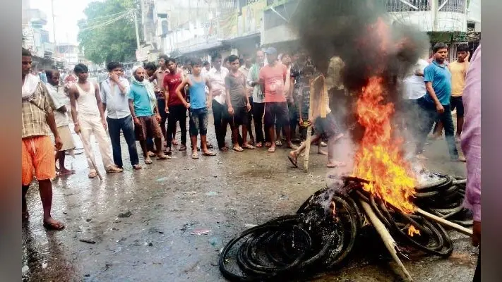 पटना : विधायक व पूर्व प्रमुख सहित 10 पर प्राथमिकी