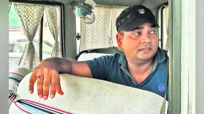 ‘शोले’ के ‘जय’ और ‘वीरू’ के अंदाज में जेलर को डराकर कैदियों ने किया भागने का प्रयास