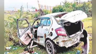 आद्रा : नितुरिया में कार पलटने से दो लोगों की मौत