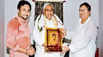 मधेपुरा : मुख्यमंत्री ने बीपी मंडल के गांव जाकर दी श्रद्धांजलि