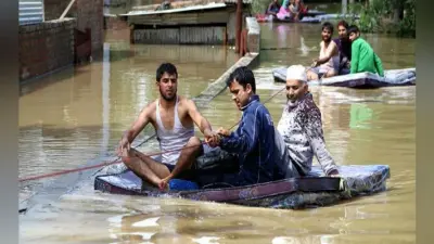 केरल बाढ़: …अब दाढ़ी कटा कर राहत कार्य कर रहे हैं मुस्लिम