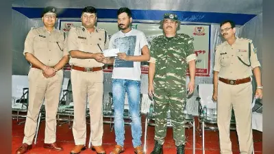 PLFI का इनामी कारगिल ने किया सरेंडर, कहा- खूंटी के गैंग रेप में था पीएलएफआइ का हाथ