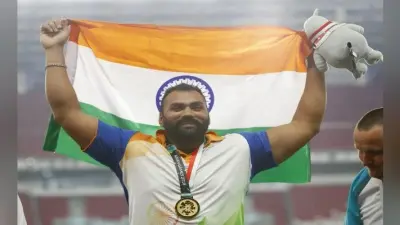 भारत को सोना दिलाने वाले गोला फेंक खिलाड़ी तूर के पिता का हुआ अंतिम संस्कार