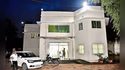 रांची : आमदनी छिपा कर आयकर चोरी करने के मामले में डॉ हेमंत नारायण, उनकी पत्नी के ठिकानों पर पड़ा इनकम टैक्स का छापा