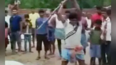 छात्रा का अपहरण कर भाग रहे बदमाशों को भीड़ ने पीट-पीटकर कर मार डाला