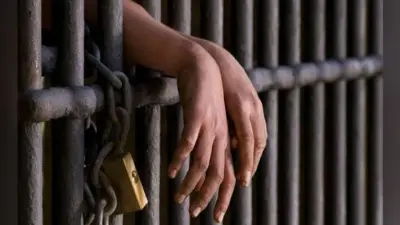 यौन शोषण के आरोपी को दस साल की सजा व 25 हजार रुपये जुर्माना