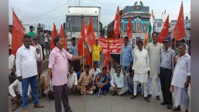 बरकट्ठा में बंद समर्थकों ने जीटी रोड किया घंटों जाम. लगी वाहनों की लंबी कतार