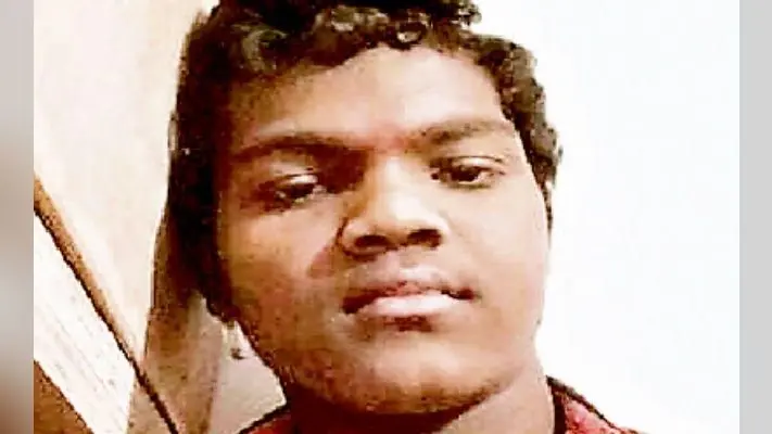 इटखोरी : नदी पार कर खेलने जा रहे थे मैच बढ़ा जलस्तर, एक बहा, तीन बचे