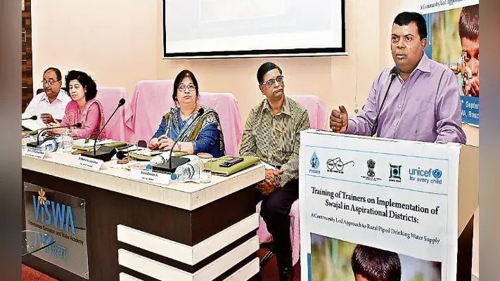 रांची : शहरी ज्यादा पानी बर्बाद करते हैं : चंद्रप्रकाश चौधरी