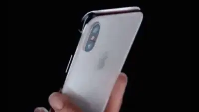 #ApplePhone: बड़ी स्क्रीन की चाह रखने वाले यूजर को आज एप्पल दे सकता है यह खुशखबरी