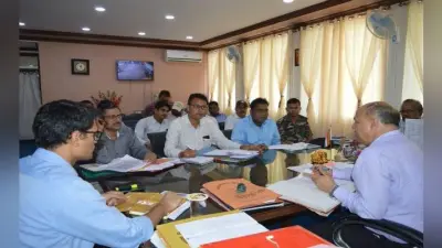 सिमडेगा डीसी ने टीकाकरण में सहयोग नहीं करने वाले प्राचार्यों को निलंबित करने का दिया निर्देश