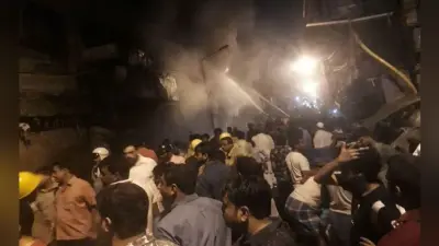 कोलकाता अग्निकांड : आग में किसी की फंसे रहने की संभावना से मंत्री ने किया इनकार