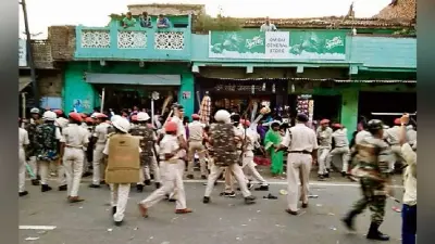 नालंदा : जानिए किस बात को लेकर ग्रामणि हुए उग्र, वेना थाने पर बोला हमला, लाठीचार्ज