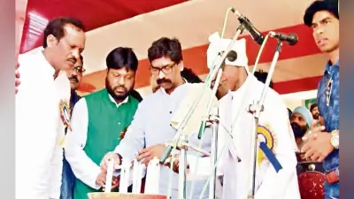 गुमला : अलग राज्य का विरोध करनेवाले कर रहे शोषण : हेमंत सोरेन