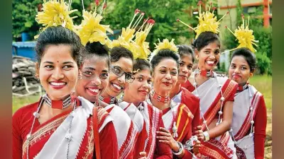 करमा आज, थिरक उठे पांव, दमक उठे चेहरे, गीत, बांसुरी, फूल और सौंदर्य का है यह पर्व